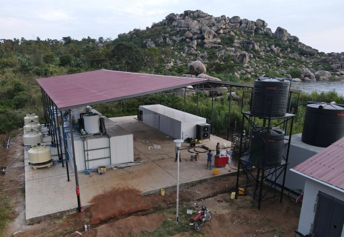Productive hub at Lolwe Island mini grid, Uganda – providing water purification, ice making and fish drying services